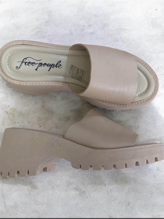 New Free People Winona Wedge Sandals - Picture 7 of 14